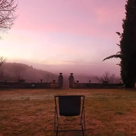 Les Pierres Lotoises - Dhotes Le Pigeonnier Bed & Breakfast